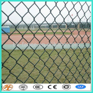 Approvisionnement d&#39;usine galvanisé et PVC enduit clôture de chaîne de frontière de golf barrière de cyclone